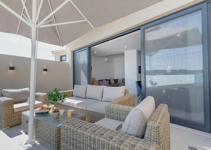 Swans Luxury Homes * Kommeno (Corfu)