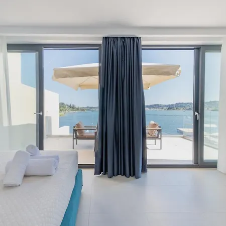 Swans Luxury Homes * Kommeno (Corfu)